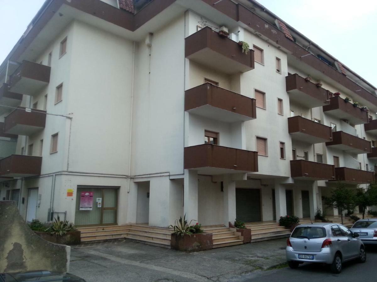 דירות Casa Al Mare A סקליאה מראה חיצוני תמונה